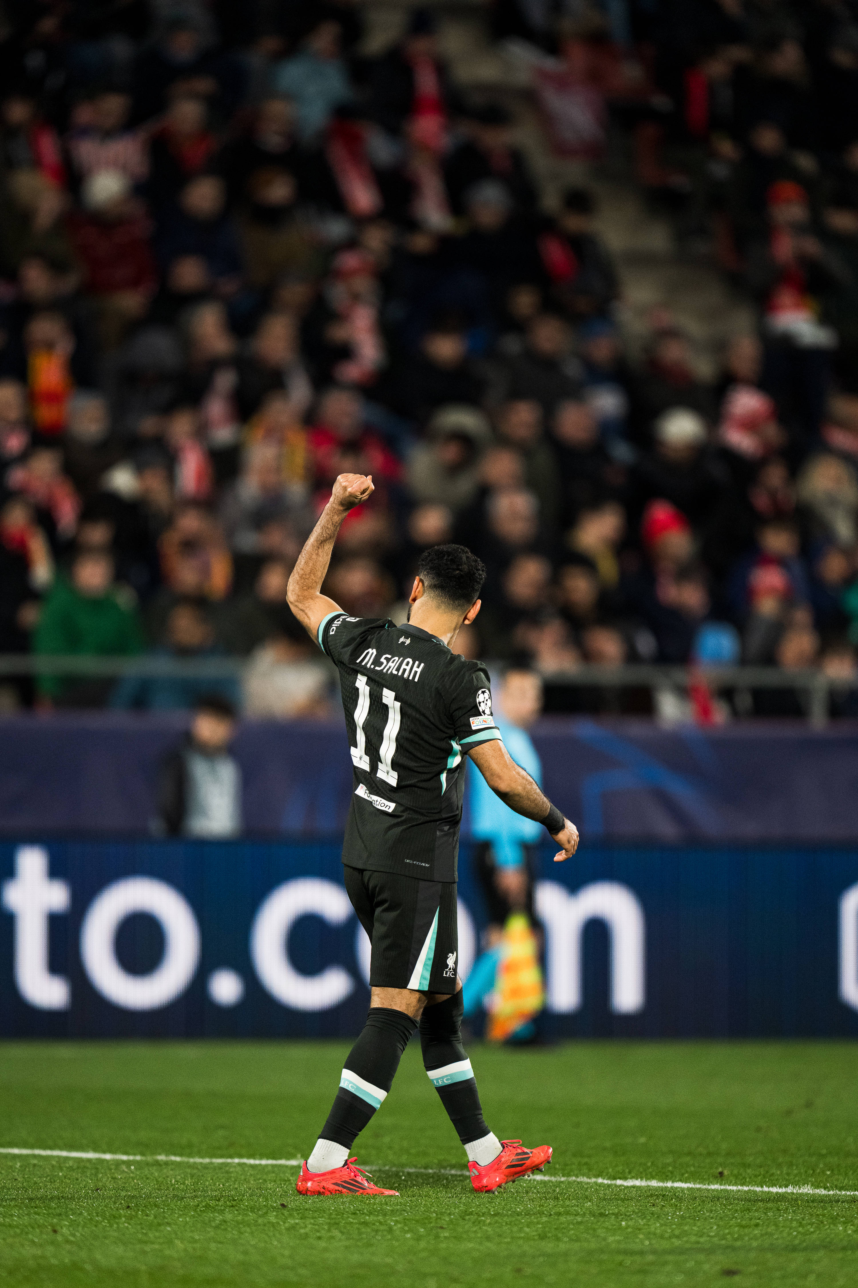 包含萨拉赫连续五场比赛得分超过领先优势明显，皇家马德里不断突破！的词条