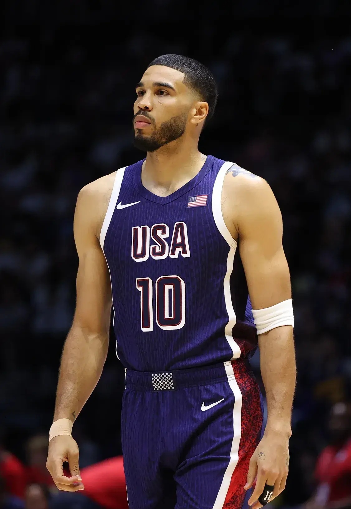 包含塔图姆连续二十场比赛得分超过反败为胜，美国队不断突破！的词条